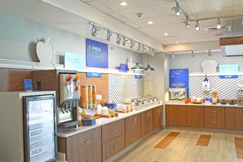 Holiday Inn Express & Suites - St. Louis South - I-55 By Ihg Mehlville Extérieur photo